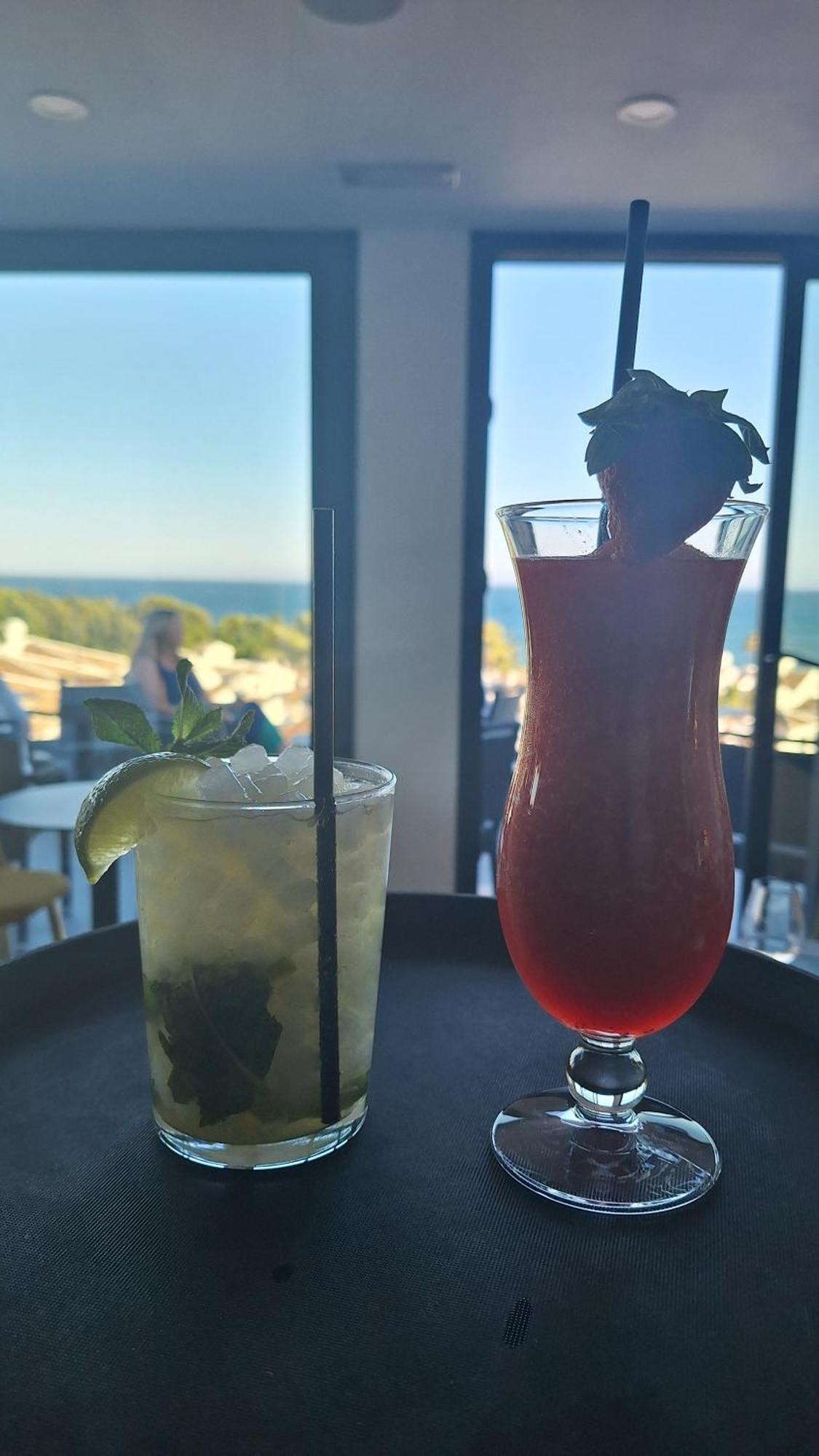 The Orange House Boutique Hotel And Upstairs Rooftop Bar Center Of La Cala De Mijas 100M From The Beach Esterno foto