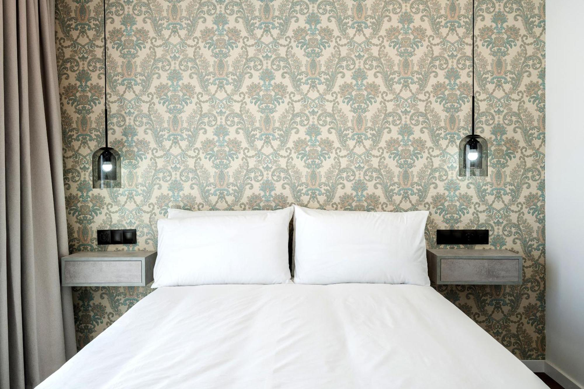 The Orange House Boutique Hotel And Upstairs Rooftop Bar Center Of La Cala De Mijas 100M From The Beach Esterno foto