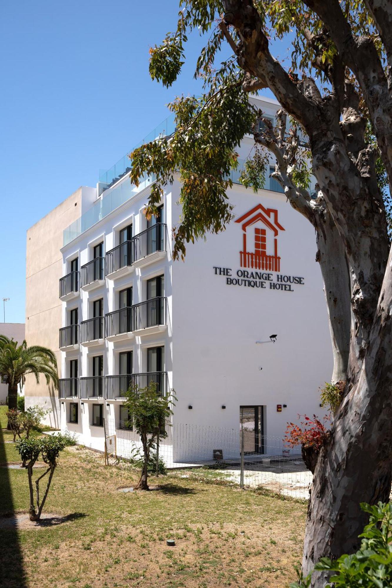 The Orange House Boutique Hotel And Upstairs Rooftop Bar Center Of La Cala De Mijas 100M From The Beach Esterno foto