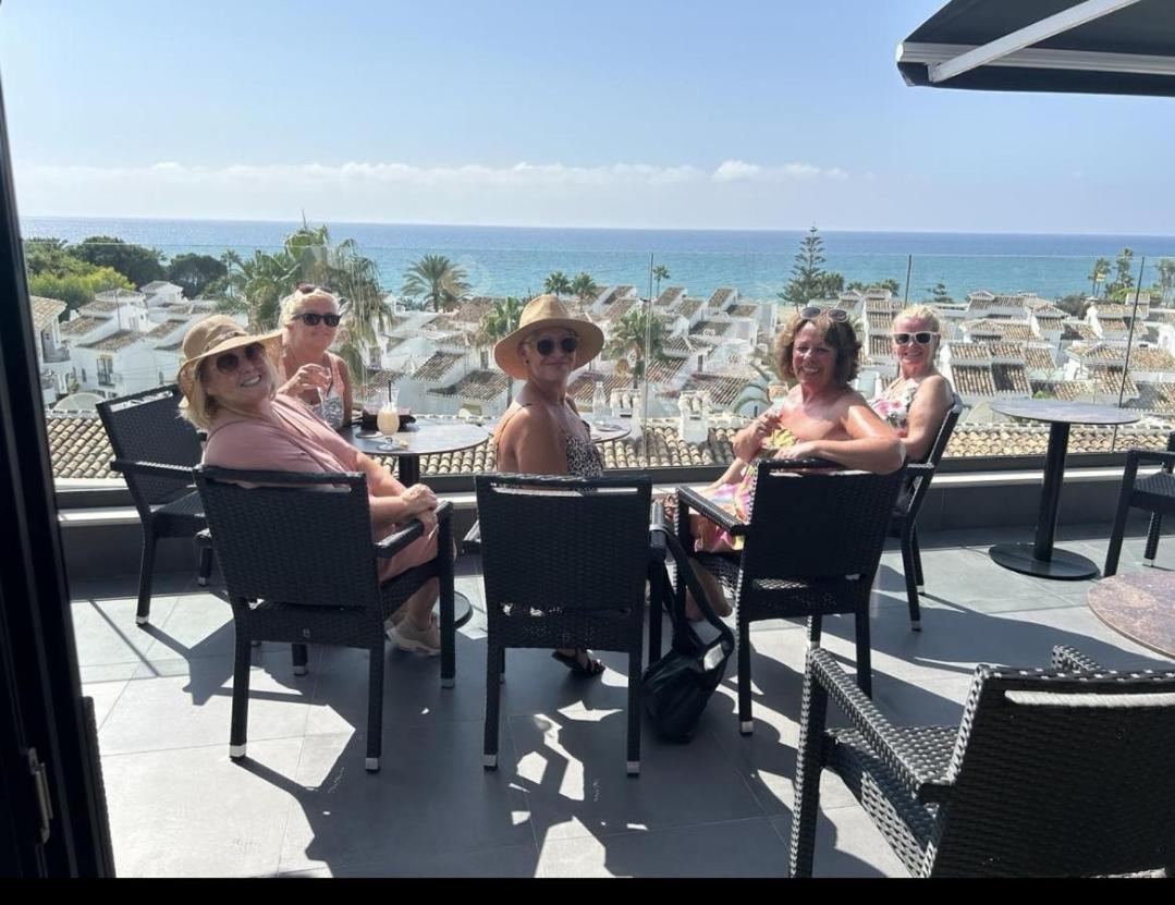 The Orange House Boutique Hotel And Upstairs Rooftop Bar Center Of La Cala De Mijas 100M From The Beach Esterno foto